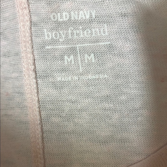Old Navy Light Pink Boyfriend Short Sleeve Pocket T-Shirt - Picture 2 of 10
